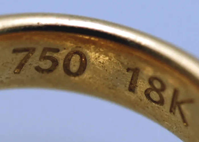 18k-750-gold-stamp-cropped